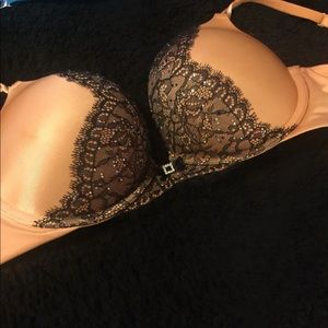 Victoria’s Secret Miraculous pushup